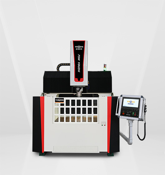 友智精機動龍門系列攪拌摩擦焊設備，配備專用數控系統，支持自動焊接和手動焊接模式